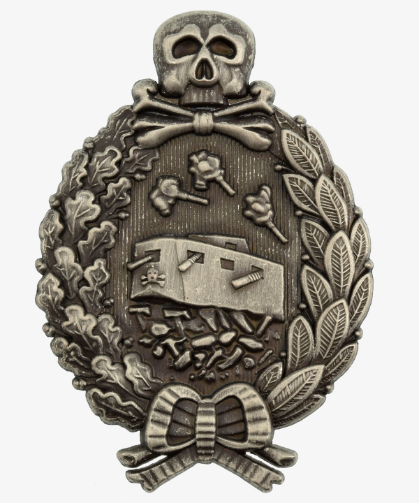Combat vehicle commemorative badge